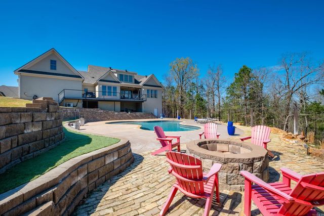 17106 Waterview Meadow Boulevard, Roland, AR 72135