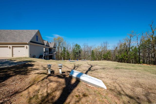 17106 Waterview Meadow Boulevard, Roland, AR 72135