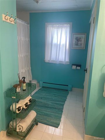 1285 S Cummings Road, Davison, MI 48423