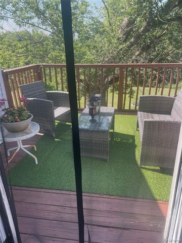 1285 S Cummings Road, Davison, MI 48423
