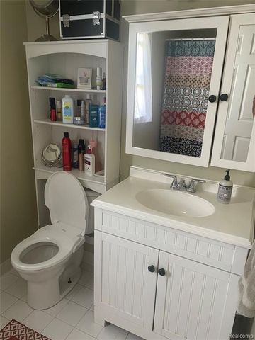 1285 S Cummings Road, Davison, MI 48423