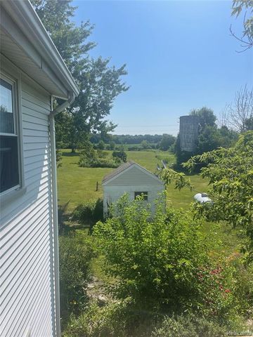1285 S Cummings Road, Davison, MI 48423