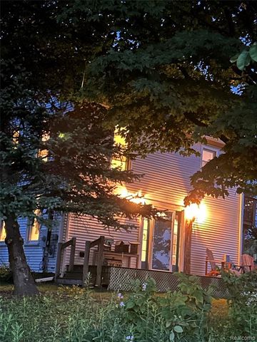 1285 S Cummings Road, Davison, MI 48423