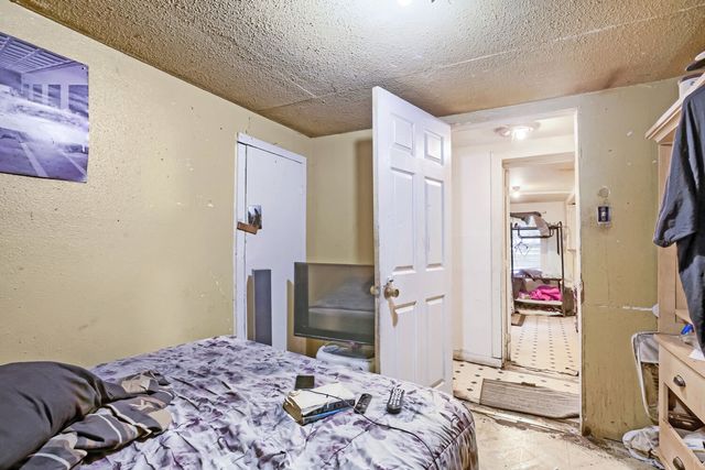 1012 E Jefferson Street, Waxahachie, TX 75165