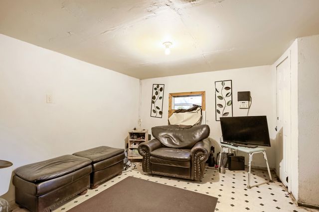 1012 E Jefferson Street, Waxahachie, TX 75165