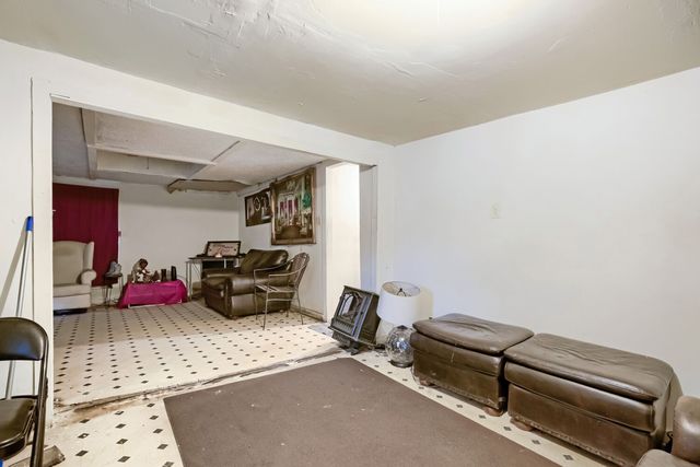 1012 E Jefferson Street, Waxahachie, TX 75165