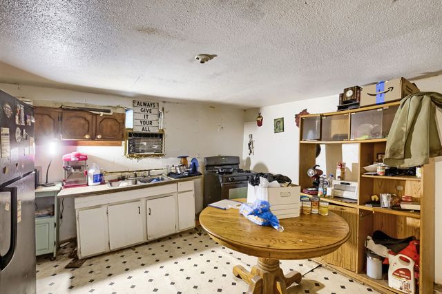 1012 E Jefferson Street, Waxahachie, TX 75165