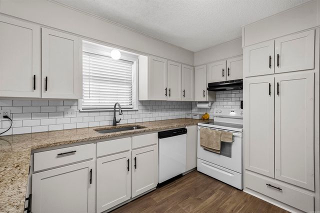 481 Bradley Dr, Cabot, AR 72023