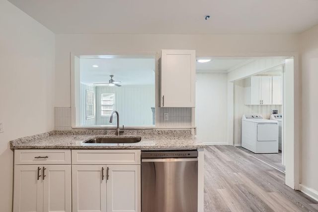 1747 Venetian SW Drive, Atlanta, GA 30311