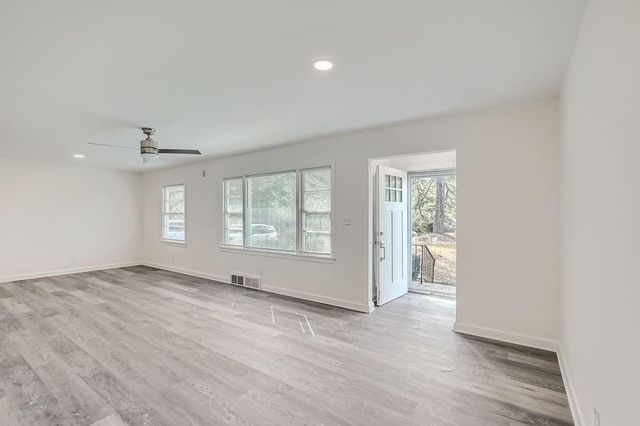 1747 Venetian SW Drive, Atlanta, GA 30311