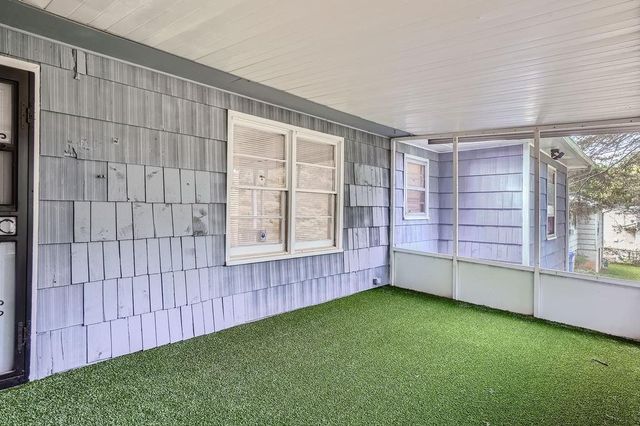 1747 Venetian SW Drive, Atlanta, GA 30311