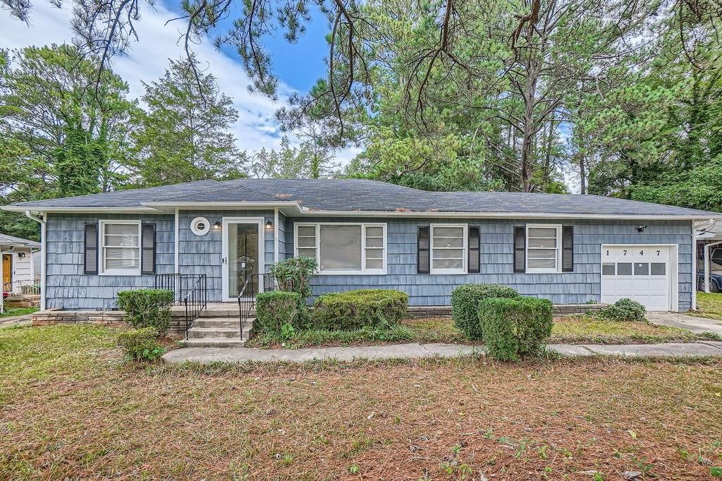 1747 Venetian SW Drive, Atlanta, GA 30311