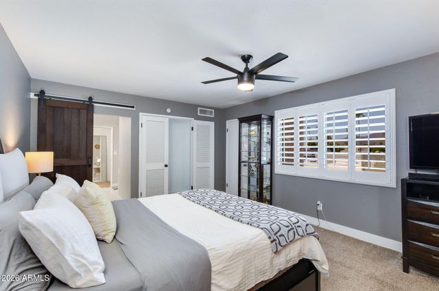 8323 E KEIM Drive, Scottsdale, AZ 85250