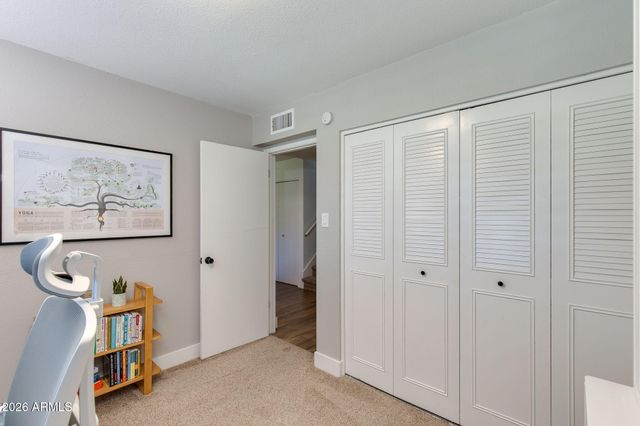 8323 E KEIM Drive, Scottsdale, AZ 85250