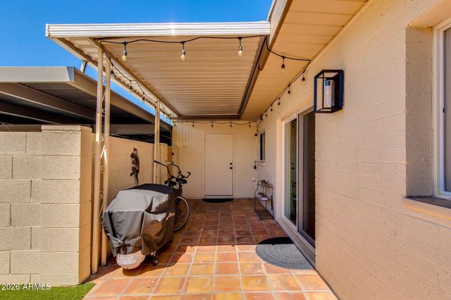 8323 E KEIM Drive, Scottsdale, AZ 85250