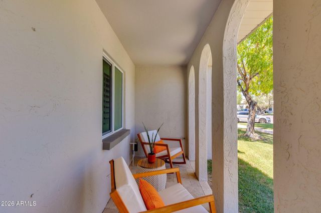 8323 E KEIM Drive, Scottsdale, AZ 85250