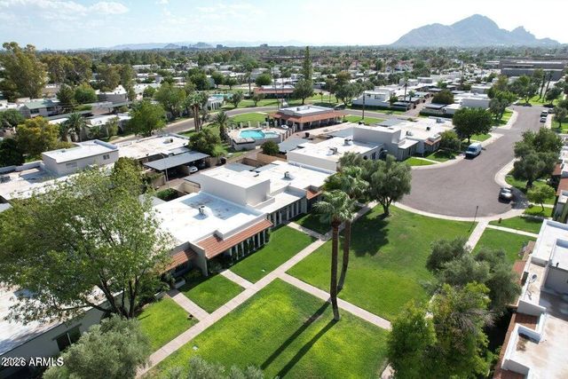 8323 E KEIM Drive, Scottsdale, AZ 85250