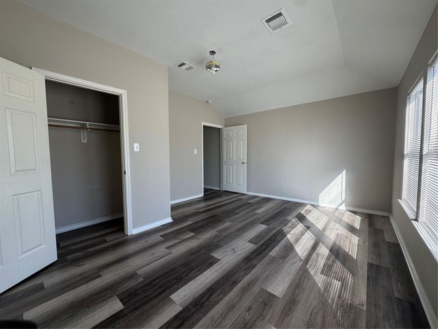 6319 Sunlit Orchard Drive, Houston, TX 77072