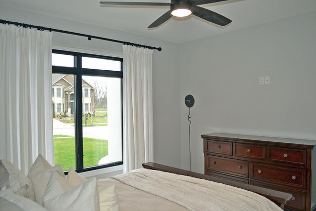 9616 Corydalis Avenue, St. John, IN 46373