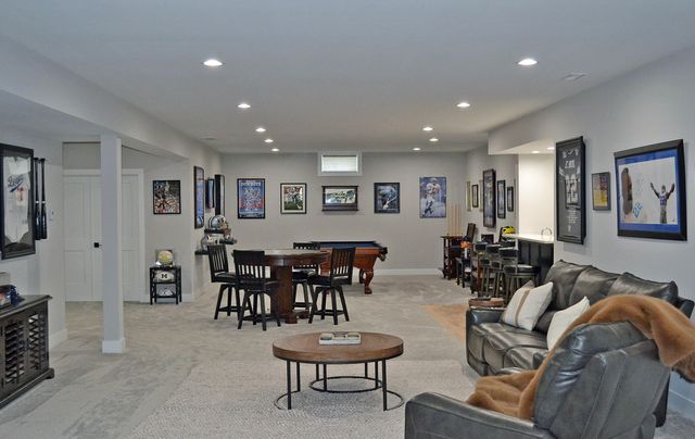 9616 Corydalis Avenue, St. John, IN 46373