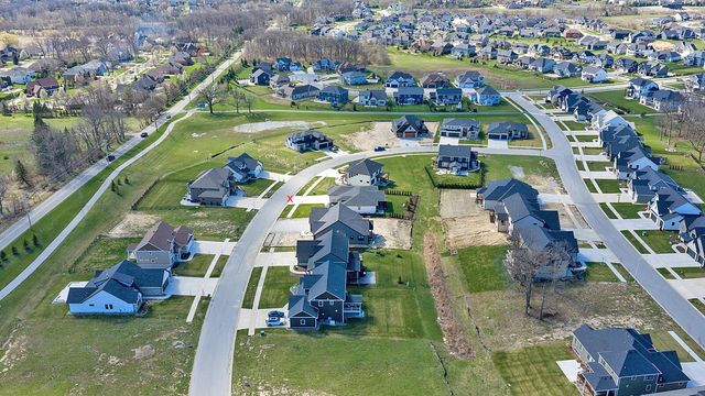 9616 Corydalis Avenue, St. John, IN 46373