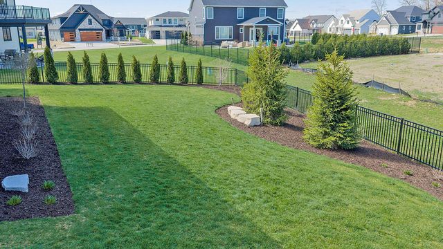 9616 Corydalis Avenue, St. John, IN 46373
