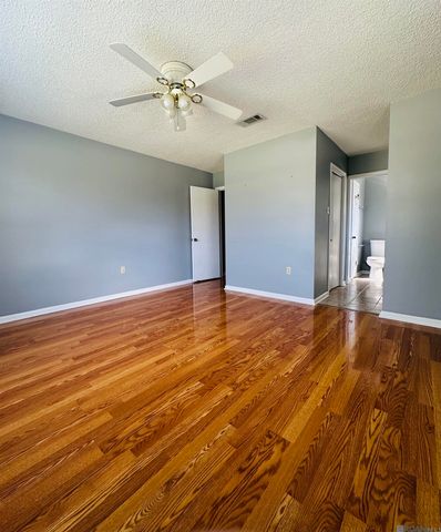 1320 Briarrose Dr, Baton Rouge, LA 70810