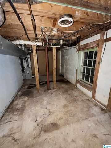 1313 HATFIELD LANE, Birmingham, AL 35215