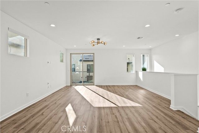 19542 Empire Lane, Northridge (los Angeles), CA 91324