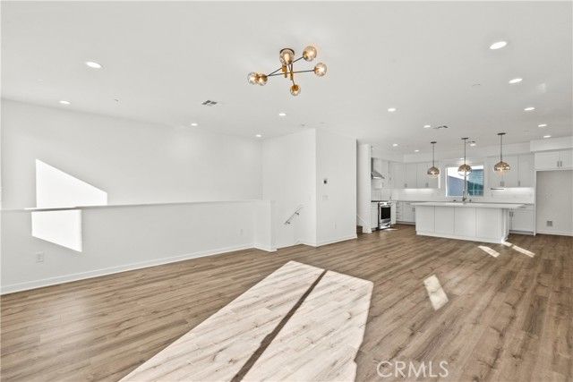 19542 Empire Lane, Northridge (los Angeles), CA 91324