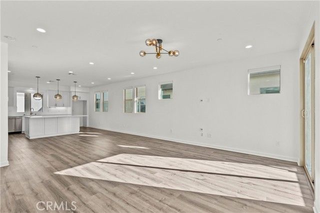 19542 Empire Lane, Northridge (los Angeles), CA 91324