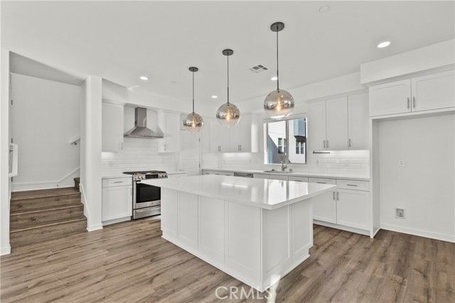 19542 Empire Lane, Northridge (los Angeles), CA 91324