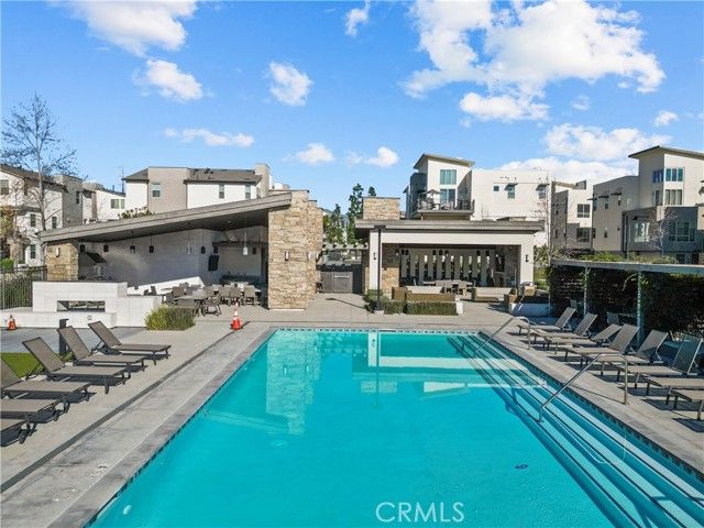 19542 Empire Lane, Northridge (los Angeles), CA 91324