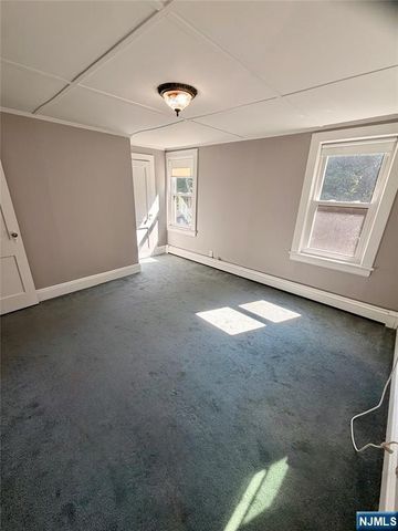 10 Kinderkamack Road 1, Woodcliff Lake, NJ 07677