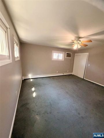10 Kinderkamack Road 1, Woodcliff Lake, NJ 07677
