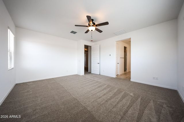 7695 W SMOKETREE Drive, Peoria, AZ 85383