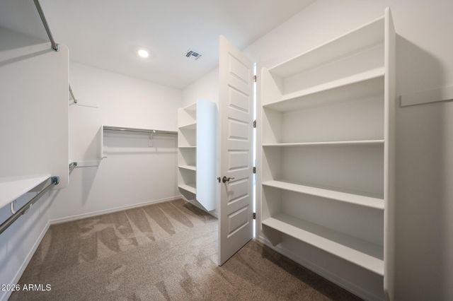7695 W SMOKETREE Drive, Peoria, AZ 85383