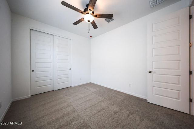 7695 W SMOKETREE Drive, Peoria, AZ 85383