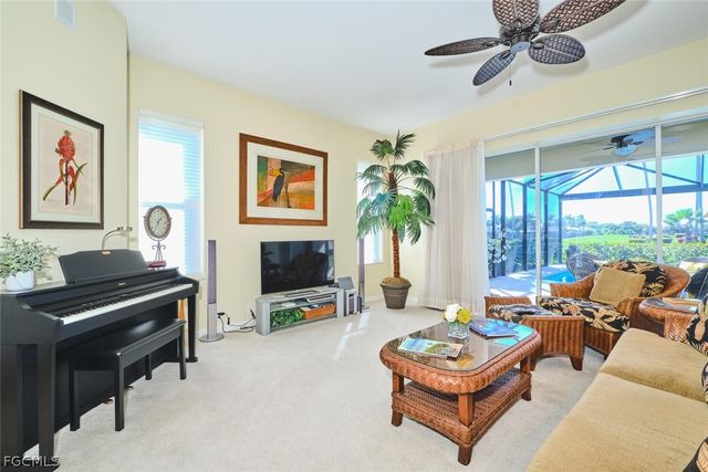 9229 Garden Pointe, Fort Myers, FL 33908