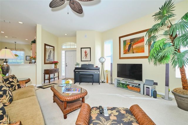 9229 Garden Pointe, Fort Myers, FL 33908