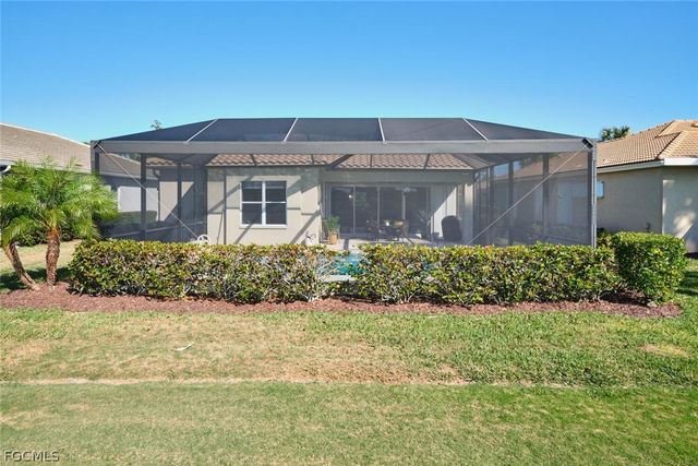 9229 Garden Pointe, Fort Myers, FL 33908