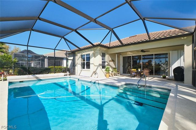 9229 Garden Pointe, Fort Myers, FL 33908