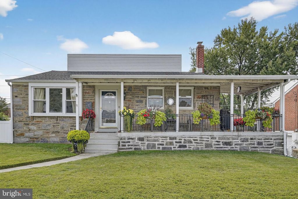 7613 REVERE ST, Philadelphia, PA 19152