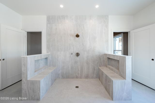 2905 Quarry Rd, Prospect, KY 40059