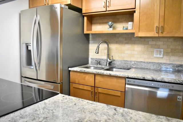 7420 BAY ISLAND DRIVE S 176, South Pasadena, FL 33707