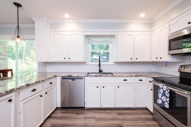 3 Coachlight Circle, Little Rock, AR 72227