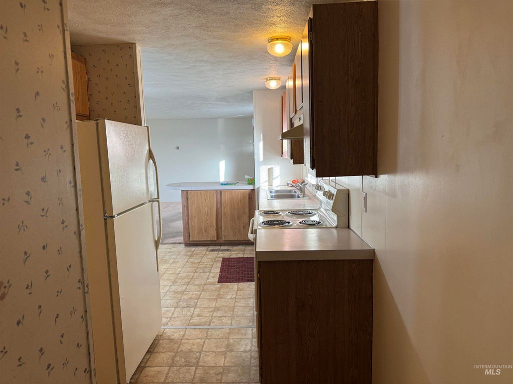 198 South Hills Road 83, Twin Falls, ID 83301 photo 10