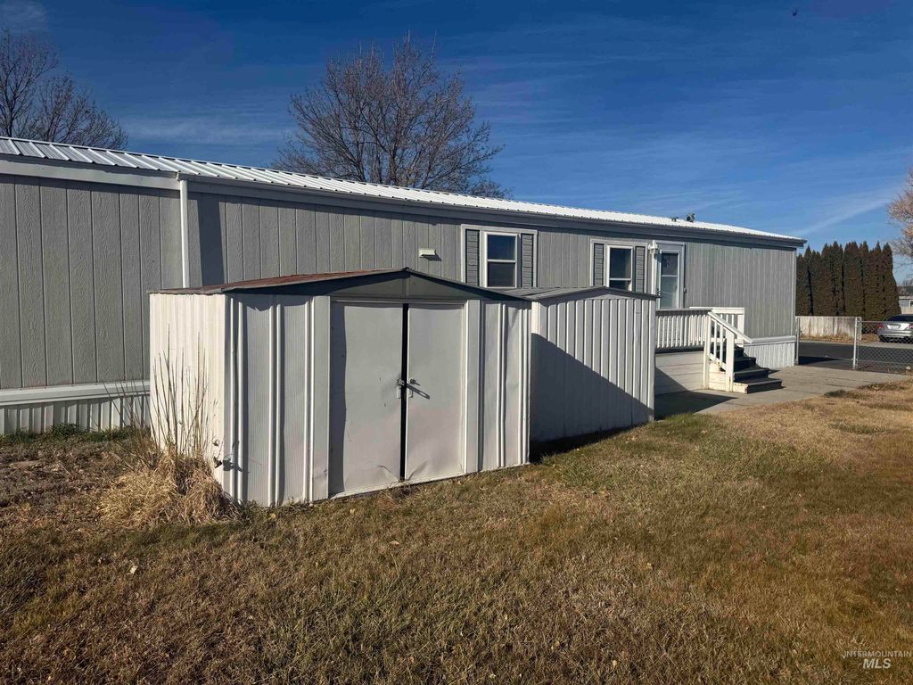 198 South Hills Road 83, Twin Falls, ID 83301 photo 4