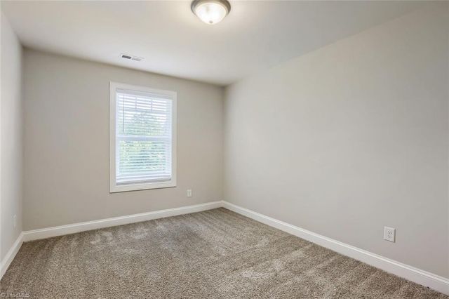 306 Beaumont Circle, Clemmons, NC 27012