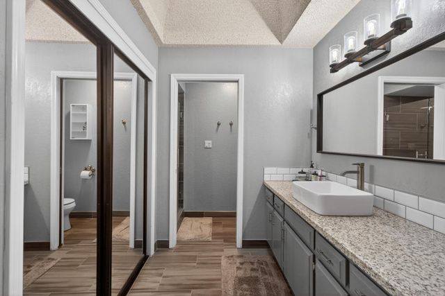 1211 Alder Tree Way, Sacramento, CA 95831